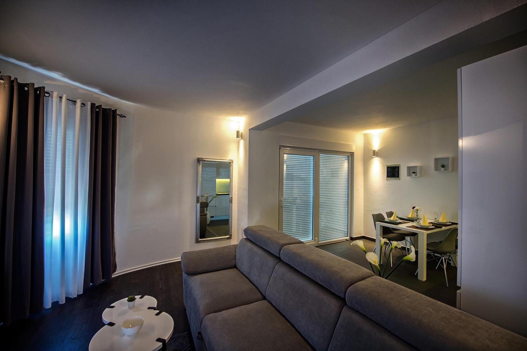 Seaside Apartments With A Swimming Pool Zecevo Rtic, Rogoznica - 8366 Номер фото